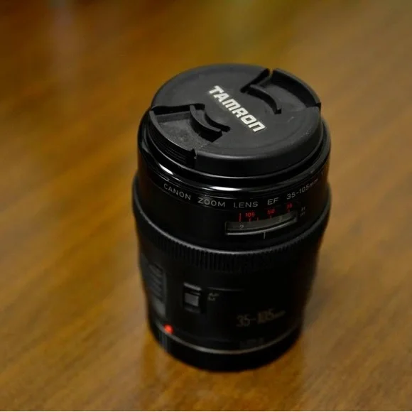 Canon EOS 50D Black Digital Camera Kit - Picture 11 of 15